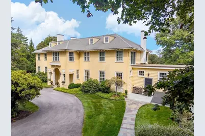 5 Main Dr, Wenham, MA 01984 - Photo 2