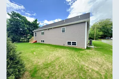 70 Oswego Street, Bellingham, MA 02019 - Photo 2