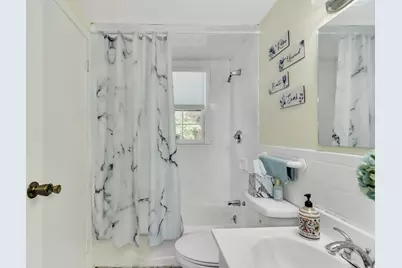 192 Lexington Street, Woburn, MA 01801 - Photo 6