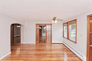 64 Oak St, Uxbridge, MA 01569 - Photo 8