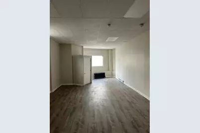 50 Vernon St, Worcester, MA 01610 - Photo 2