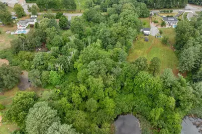 785 Broadway Rd, Dracut, MA 01826 - Photo 16