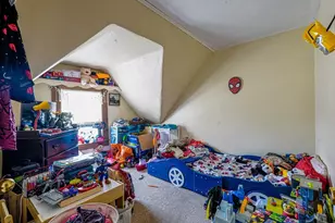 21 Arthur St, Quincy, MA 02169 - Photo 18