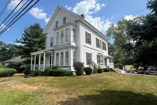 1003 Crescent St, Brockton, MA 02302 - Photo 2