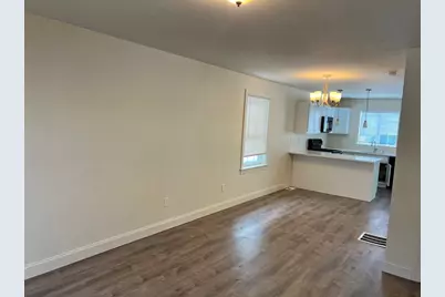 51 Everit Ave #B, Framingham, MA 01702 - Photo 2