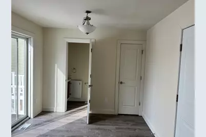 51 Everit Ave #B, Framingham, MA 01702 - Photo 4