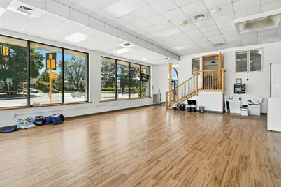 48 Damon Rd, Northampton, MA 01060 - Photo 8
