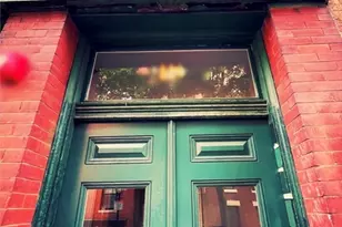 18 Grove St, Boston, MA 02114 - Photo 1