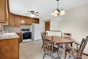 1133 Burnett Rd, Chicopee, MA 01020 - Photo 8