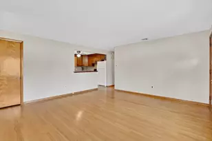 1133 Burnett Rd, Chicopee, MA 01020 - Photo 16