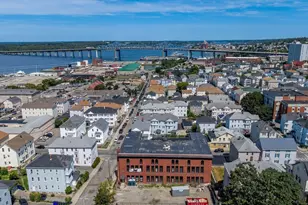 403 Division St, Fall River, MA 02721 - Photo 10