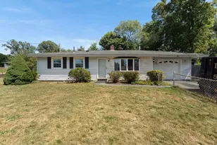 87 Sherman St, Brockton, MA 02302 - Photo 2