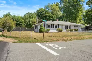 87 Sherman St, Brockton, MA 02302 - Photo 6