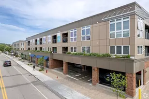 330 Pleasant St, Watertown, MA 02472 - Photo 30