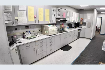 145 Faunce Corner Mall Road #10, Dartmouth, MA 02747 - Photo 24