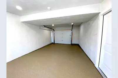 152 W Main St #A, Millbury, MA 01527 - Photo 30