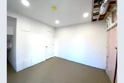 152 W Main St #A, Millbury, MA 01527 - Photo 32