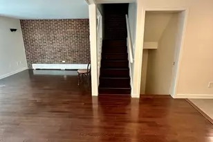 1 Eaton Ct, Amherst, MA 01002 - Photo 6