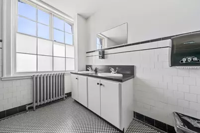 144 West Brittannia St #4, Taunton, MA 02780 - Photo 10