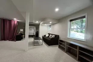 195 195 Grove St, Cambridge, MA 02138 - Photo 18