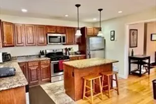 26 Bacon St, Watertown, MA 02472 - Photo 2