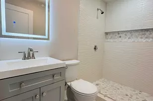 8 Wave Ave, Boston, MA 02125 - Photo 4