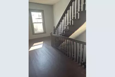 82 Fox St, Worcester, MA 01604 - Photo 2