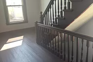 82 Fox St, Worcester, MA 01604 - Photo 2