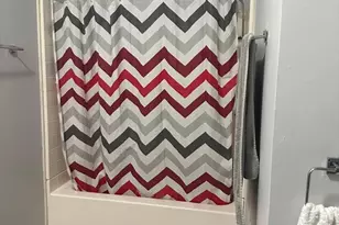 82 Fox St, Worcester, MA 01604 - Photo 10