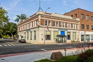 10 Central St, West Springfield, MA 01089 - Photo 1