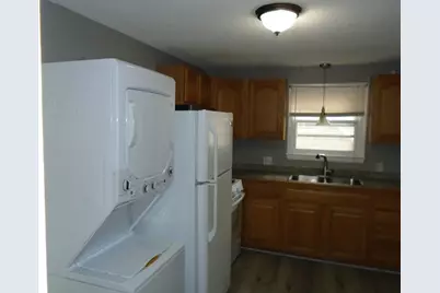 243 Robeson St #3, Fall River, MA 02720 - Photo 12
