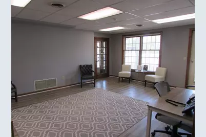 555 Elm #2, North Attleboro, MA 02760 - Photo 4