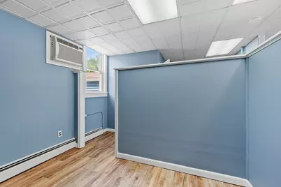 127-129 Lowell St, Methuen, MA 01844 - Photo 18