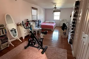 6 Hillside Ave, Webster, MA 01570 - Photo 10