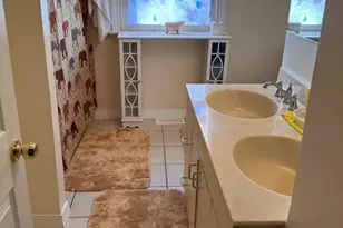 6 Hillside Ave, Webster, MA 01570 - Photo 12