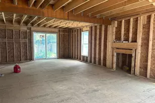 50 Elmwood Ave, Longmeadow, MA 01106 - Photo 2