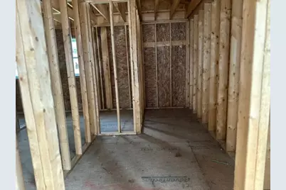 50 Elmwood Ave, Longmeadow, MA 01106 - Photo 14