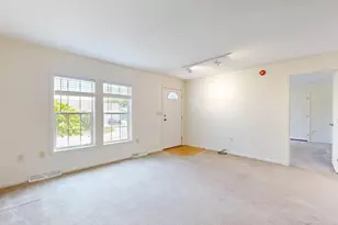 1 Fairway Dr, Brockton, MA 02301 - Photo 4