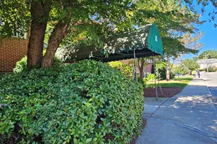 35 Prospect St, Woburn, MA 01801 - Photo 24