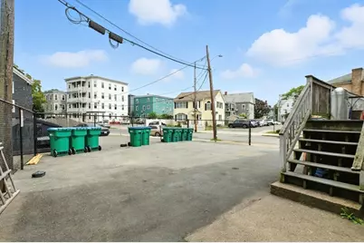 121 N Common, Lynn, MA 01902 - Photo 14