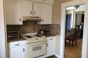 143 St James Cir, Springfield, MA 01104 - Photo 10