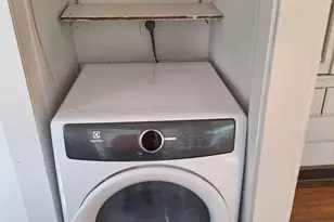 85 Lower E St, Dedham, MA 02026 - Photo 10