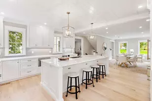 6 Revolutionary Rd, Lexington, MA 02421 - Photo 4