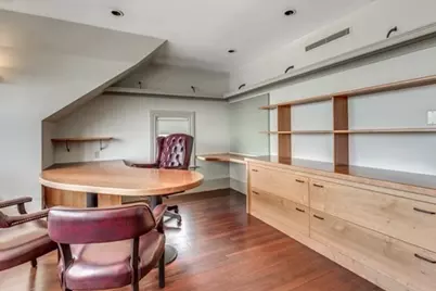 108 E Main St, Gloucester, MA 01930 - Photo 4