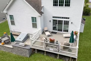 20 Jameson Dr, Millis, MA 02054 - Photo 2