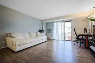 9 Royal Crest Dr, Randolph, MA 02368 - Photo 6