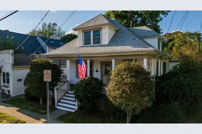 58-60 Washington Street, Fairhaven, MA 02719 - Photo 1