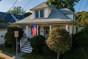 58-60 Washington St, Fairhaven, MA 02719 - Photo 1