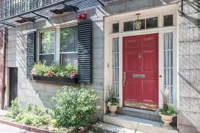 11 Chestnut Street, Boston, MA 02108 - Photo 38