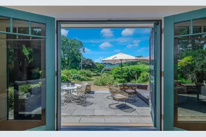 414 Point Rd, Marion, MA 02738 - Photo 10